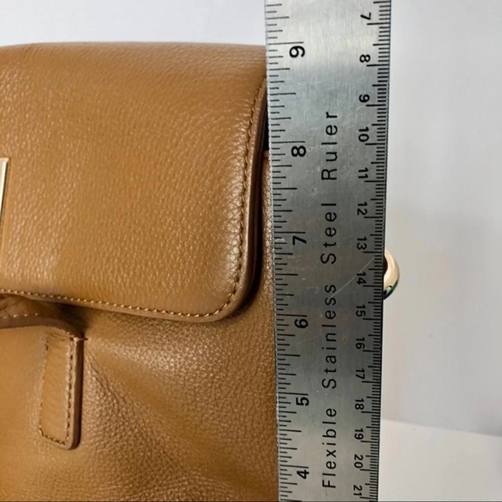 DKNY Tan Leather Doctor Satchel Handbag Black Trim Silver Turn-lock Closure